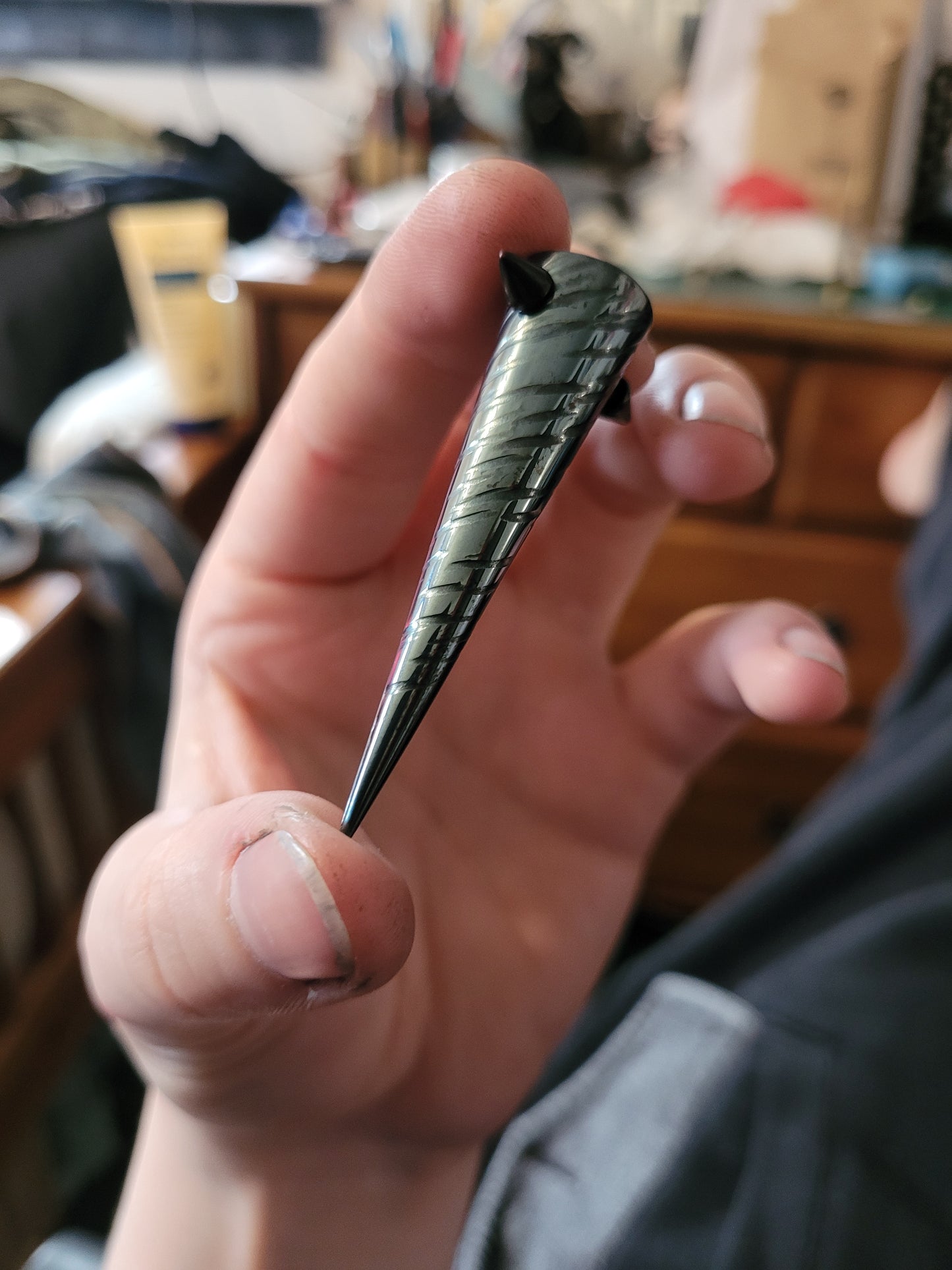Black Steel Hair Spike!