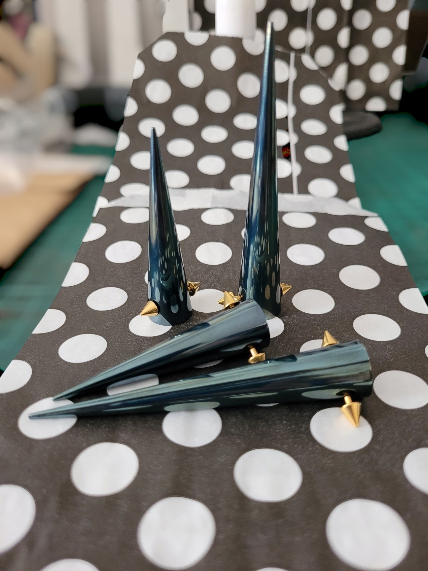 Black Steel Hair Spike!