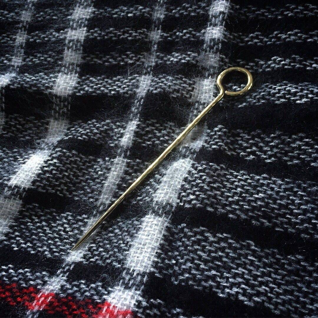 Individual brass handcrafted shawl pin, textured shawl pin, cloak pin, womens gifts, kilt pin, scarf ring, winter fashion, blanket scarf pin
