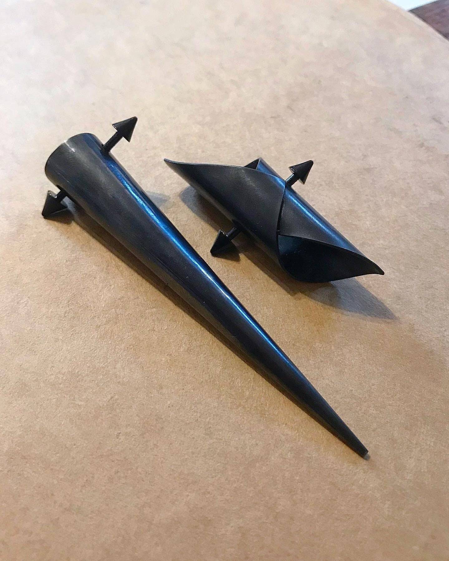 Black Steel Hair Spike!
