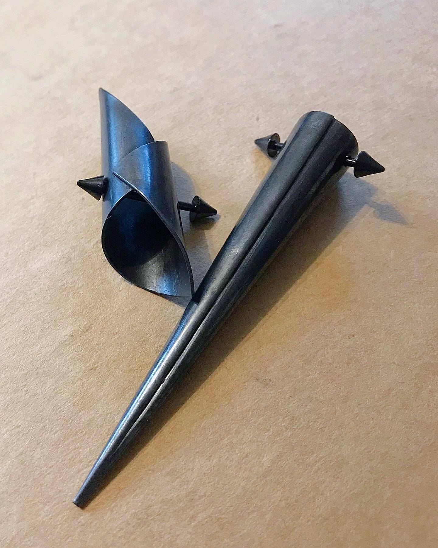 Black Steel Hair Spike!